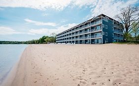 Bayshore Resort